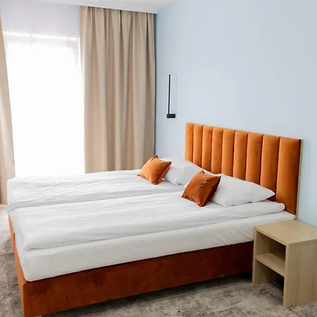 Hotell Plaza & Wellness *